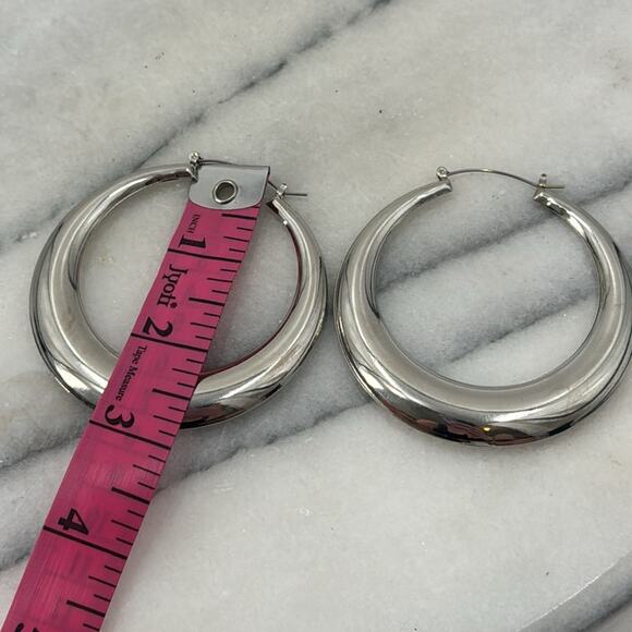 NWOT large silver hoop earrings - Picture 4 of 4